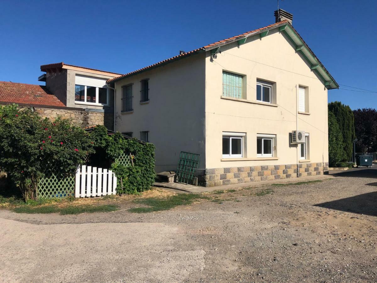 Apartmán Location Bouzon A Issoire Exteriér fotografie